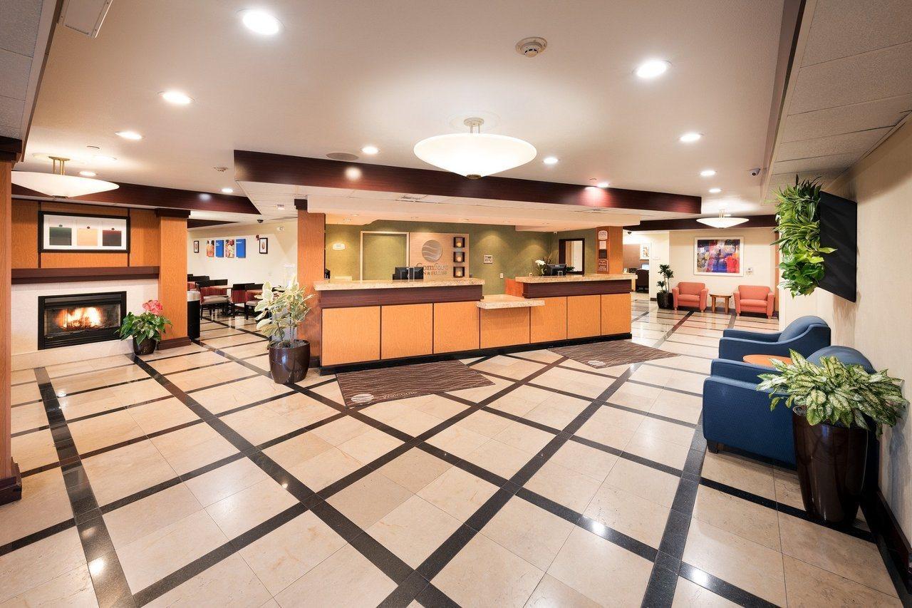 Comfort Inn & Suites Oakland Airport Экстерьер фото
