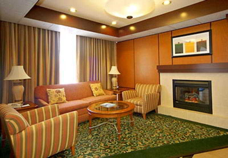 Comfort Inn & Suites Oakland Airport Интерьер фото